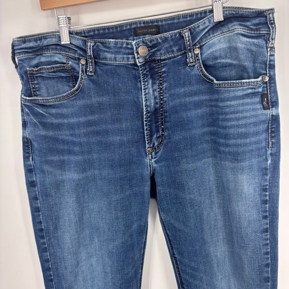 Silver Jeans Co Other - Silver Jeans Craig Mens 36x32 (Tagged 38x34) Blue Bootcut Faded Rugged Classic